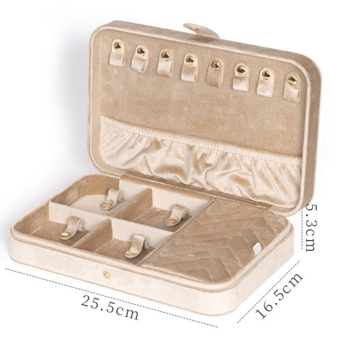 Luxuriöse Schmuckschatulle aus Samt