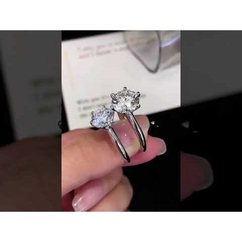 Zeitloser Solitäre-Ring