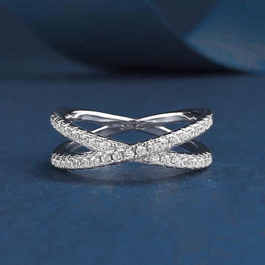 Schillernde Cross-X-Moissanitringe