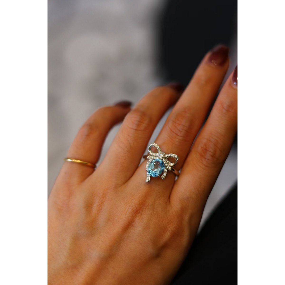 Blue Topaz Ring (Prinzessinnen-Stil)